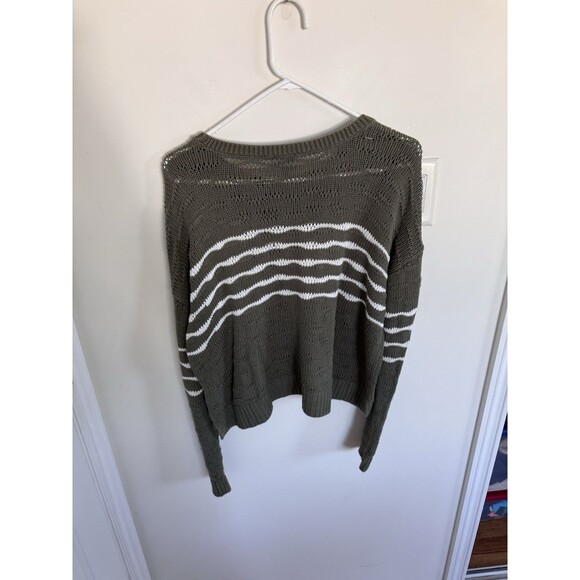 Cabi Scout Pullover Sweater Olive Green And White Small - Picture 5 of 5